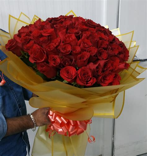 100 Red Rose Bouquet Millions Flowers