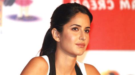 Top 164+ katrina kaif bangs hairstyle best - tnbvietnam.edu.vn