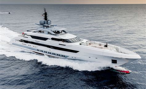 New World Heesen Sells M Project Cosmos Yacht Harbour