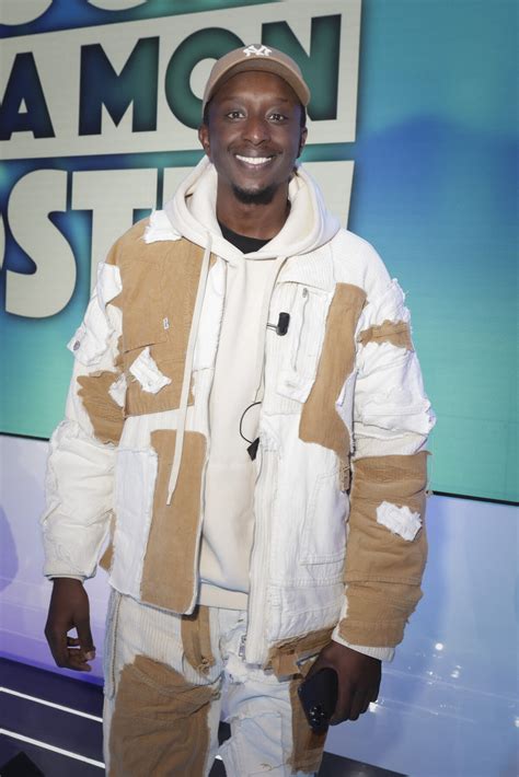 Photo Exclusif Ahmed Sylla Sur Le Plateau De L Mission Tpmp