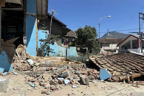 Penyebab Gempa Bandung Dilakukan Penyelidikan Balipost