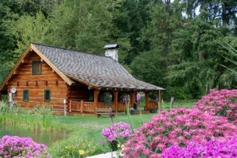 Book Log Cabin, Leavenworth, Washington - All Cabins