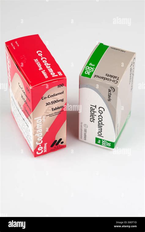 Boxes Of 100 30 By 500 Mg Cocodamol Tablets Co Codamol Stock Photo Alamy