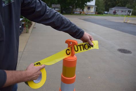 Top Reasons To Use Parking Lot Barricades And How To Use Them