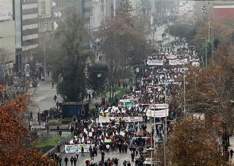 Con Incidentes Aislados Termina Marcha Convocada Por Colegio De Profesores