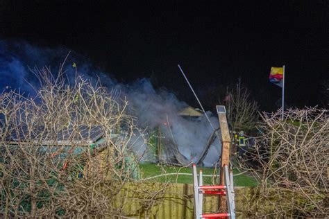 Gartenlaube Brennt In Hamm Heessen Nieder