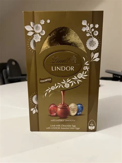 Lindt Lindor Assorted Chocolate Easter Egg Med 215g With Lindor Mini