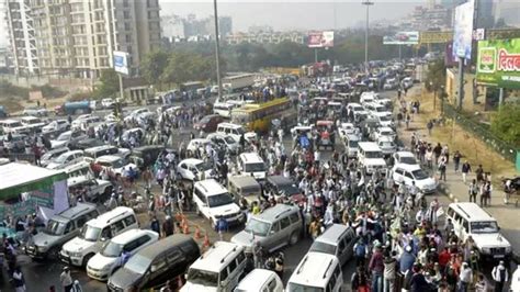 Bharat Bandh Farmers Form Teams To Block Traffic Movement On Highways Hindustan Times