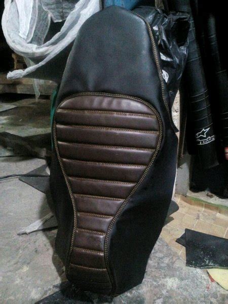 Jual Kulit Jok Costum Honda Pcx Model Vespa Pilagio Aksesoris Motor Di