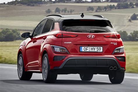 Hyundai Kona 1 6 GDI HEV Premium 2022 Review AutoWeek