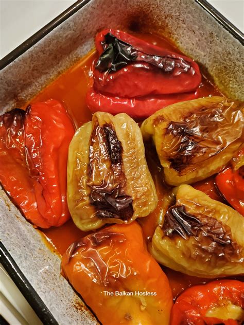 Punjene Paprike Balkan Style Stuffed Peppers The Balkan Hostess