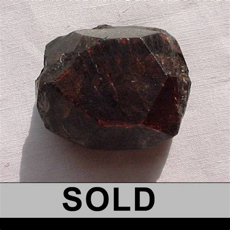 Cybermineral Collection Garnet