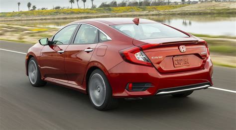 New Features Review For The Honda Civic Lx Sedan