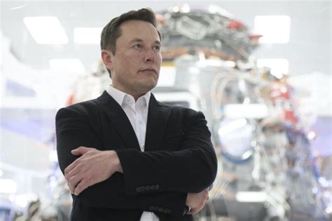 Elon Musk Sold B In Tesla Stock After Agreeing To B Twitter Deal