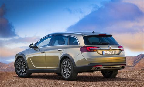 Opel Insignia Country Tourer Unveiled Photo Gallery Autoevolution