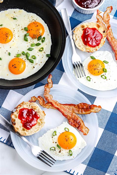 How To Make The Best Sunny Side Up Egg • Food Folks And Fun