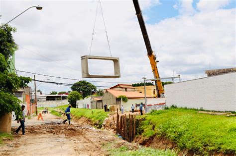 Saae Sorocaba Instala Aduelas Para Substitui O De Travessia No Jd