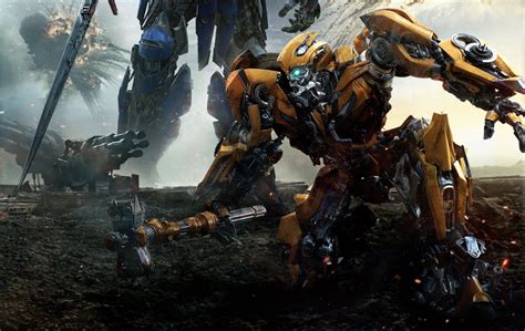 Bumblebee Battle 4k Ultra Hd Wallpaper Transformers The Last Knight