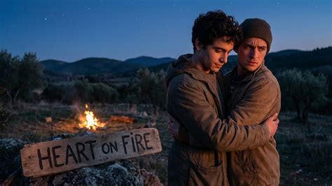 JE PARTAGE UNE TENTE AVEC MON AMI HÉTÉRO ET ALORS TOUT CHANGE HISTOIRE GAY YouTube