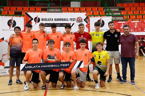 El Mislata Handball Fest Re Ne A M S De Jugadores Del Balonmano