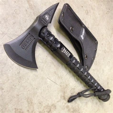 Best Tomahawks For Going Tactical Updated