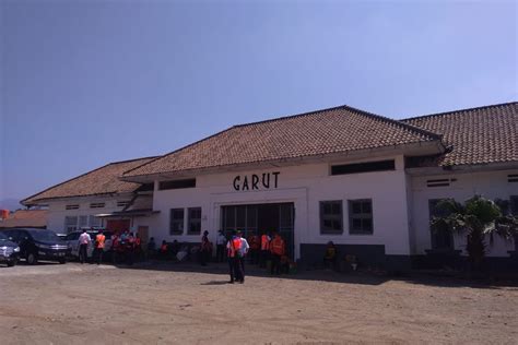 Naik Kereta Garut Cibatu Gratis Selama Masa Uji Coba