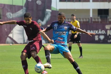 Em Jogo De Cinco Gols Ferrovi Ria Vence Jogo Treino Diante Do