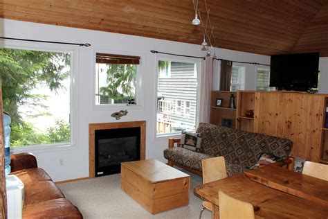 Cabin Rental near Ucluelet, British Columbia