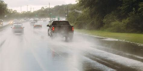 Ontario's weather is in for heavy downpours from multiple rounds of storms today : r/Narcity