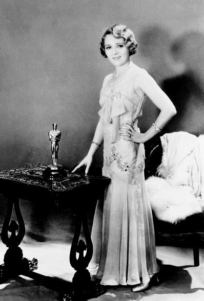 Golden Dreamland Best Actress Oscar Fashion 20s 30s And 40s