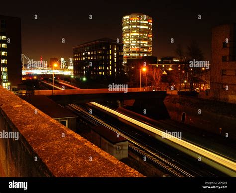 East croydon railway station hi-res stock photography and images - Alamy