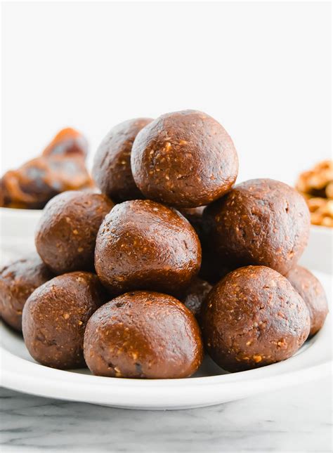 Vegan Chocolate Truffles - Sweet Vegan Sara