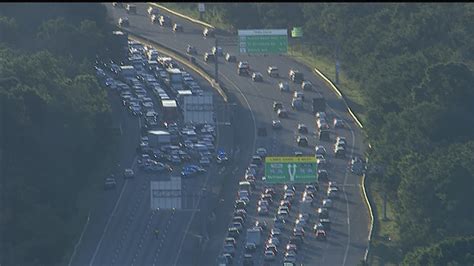 Female Driver Died In Crash That Closed All Lanes On I 495 In Virginia