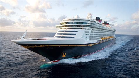 Disney Cruise Ships | Disney Cruise Line