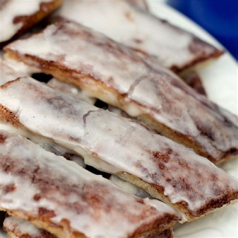 Easy Homemade Cinnamon Sticks with Pizza Dough – Add Salt & Serve