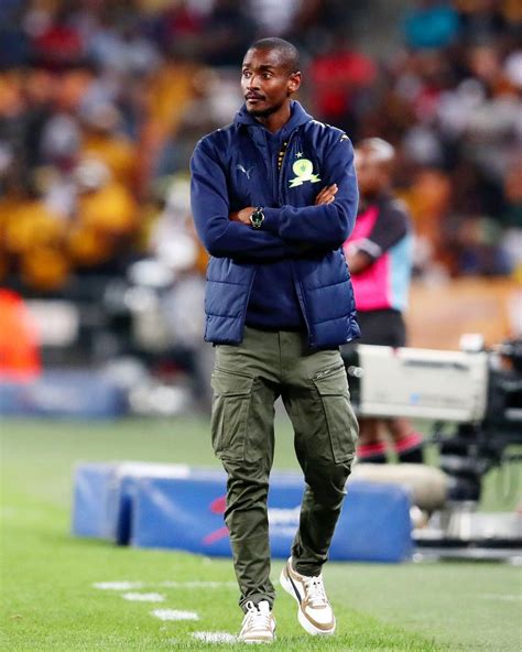 Khunes Age Mate Coach Rulani Mokwenas Age Revealed On His Birthday