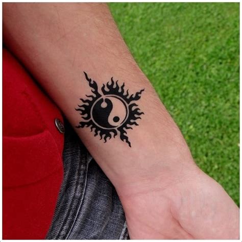 40 Amazing Yin Yang Tattoo Designs