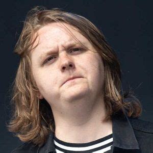 Lewis Capaldi Bio Affair Ethnicity Age Height Single Net Worth