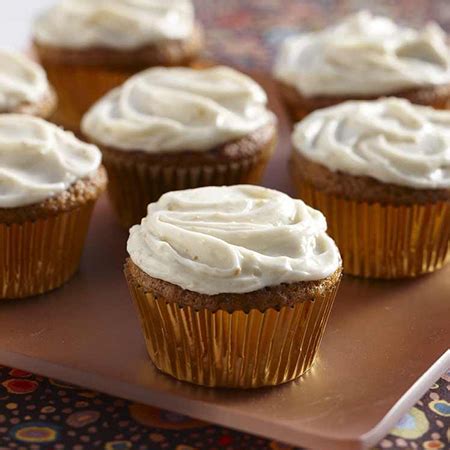 Pumpkin Cupcakes with Orange Cream Cheese Frosting - Tone's®