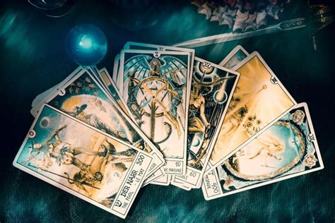 Descubre Tu Futuro Con El Tarot Gratis De 3 Cartas Predicciones