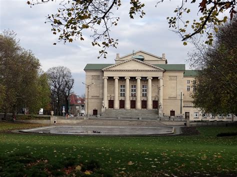 Teatr Wielki im Stanisława Moniuszki w Poznaniu Garnek pl