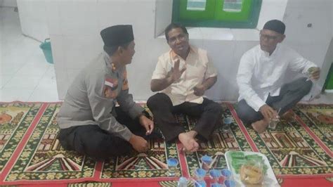 Penjabat Bupati Rote Ndao Buka Puasa Bersama Kapolres Dan Ketua Mui Di