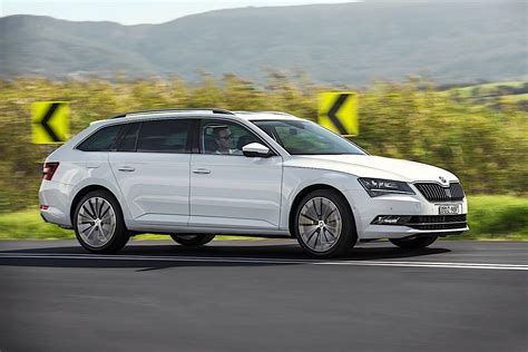 Skoda Superb Combi Scout Specs And Photos 2015 2016 2017 2018