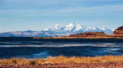 Titicaca See Von Der Bolivianischen Seite Stockfoto Bild Von Bolivien