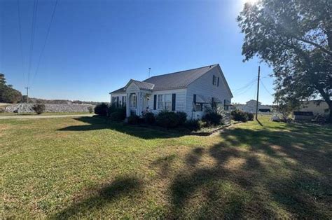 511 Church St W Ahoskie Nc 27910 Mls 100409007 Redfin