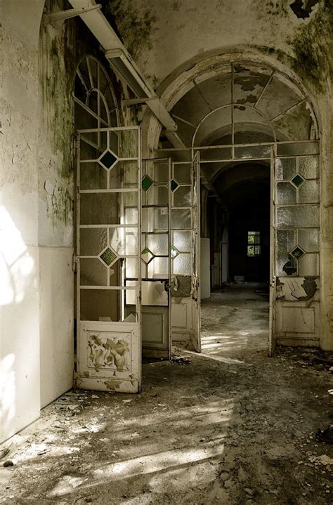 1000+ images about Creepy & Abandoned Places on Pinterest | Abandoned houses, Abandoned mansions ...