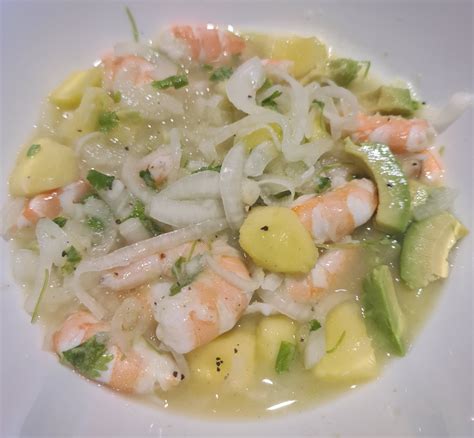 Cebiche de langostinos mango y aguacate by Angélica Jódar del Álamo