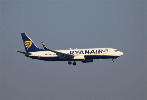 Ryanair Ei Ebp Boeing B As Mla Malta Malta