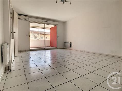 Appartement F4 à louer 4 pièces 90 m2 St Gely Du Fesc 34