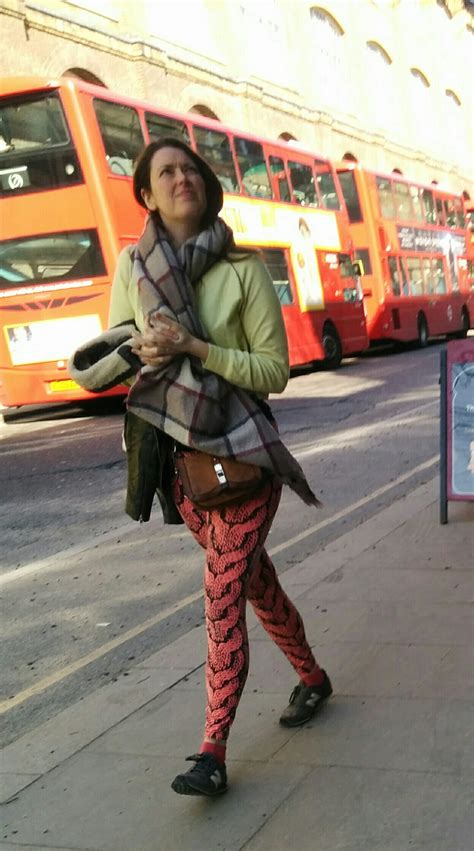 Colourful English Woman Yoga Trousers Sniz Porn